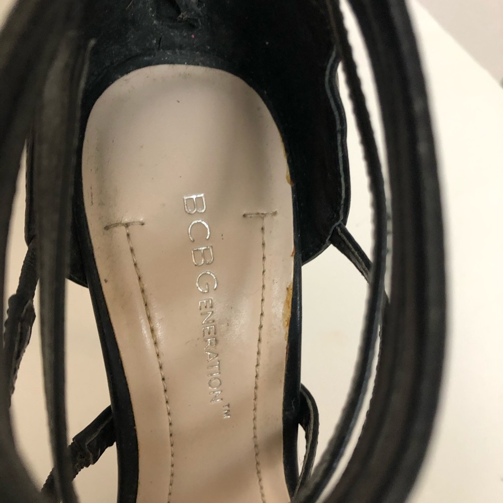 BCBG black high heels sandals - Picture 5 of 7